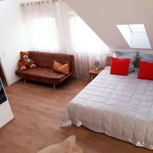 https://villa-seerose.topcolognehotels.com